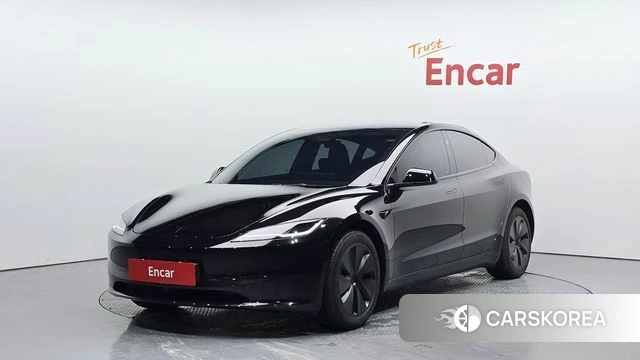 Tesla Model 3 2025 Черный из Кореи