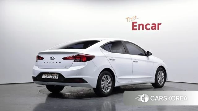 Hyundai The New Avante AD 2018 Белый из Кореи