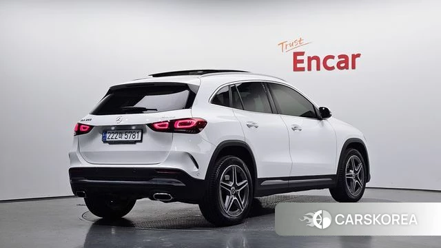 Mercedes-Benz GLA - Class H247 2020 Белый из Кореи