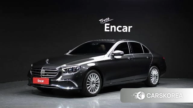 Mercedes-Benz E-Class W213 2021 Серый из Кореи