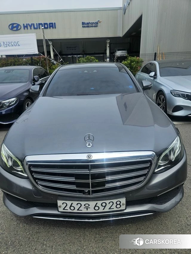 Mercedes-Benz E-Class W213 2020 Серый из Кореи