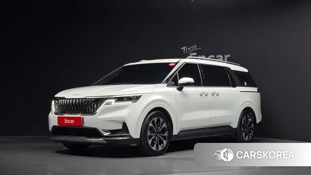 Kia Carnival 4th generation 2023 Белый из Кореи