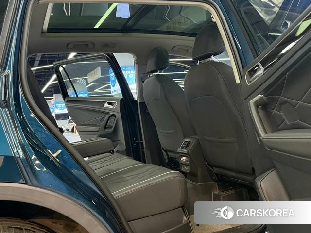 Volkswagen Tiguan L 2022 Синий из Китая