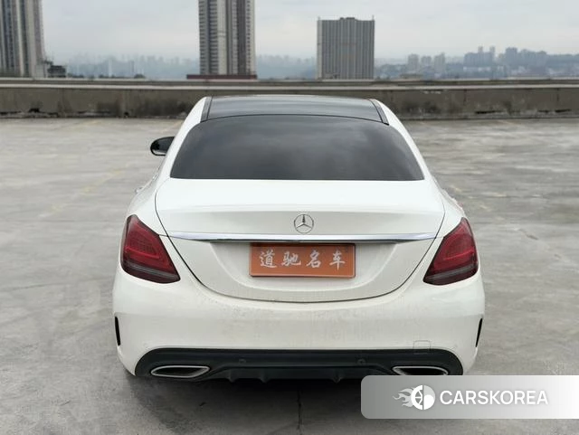 Mercedes-Benz Class C 2021 Белый из Китая