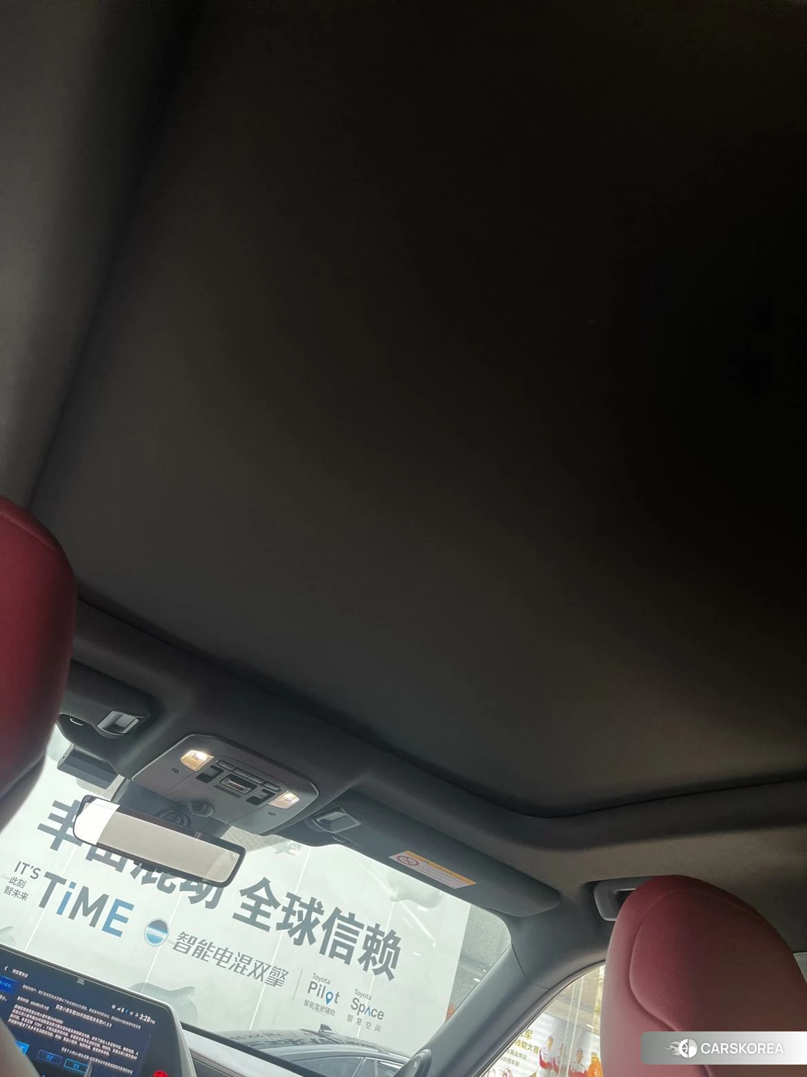 Toyota Crown Lufang 2022 Черный из Китая