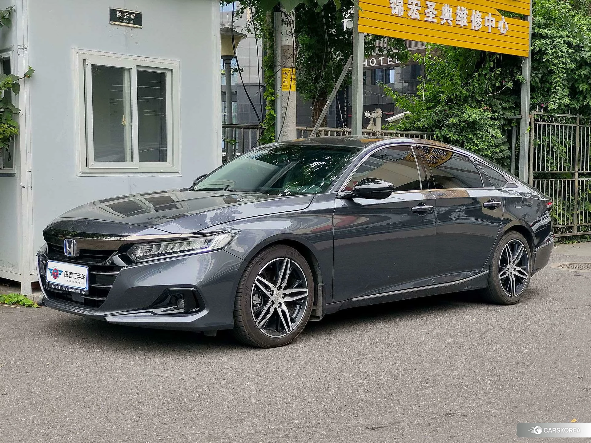 Honda Accord 2021 Темно-серый из Китая