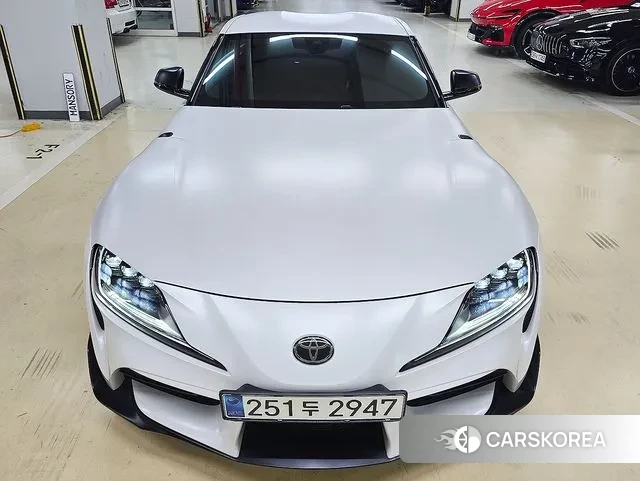 Toyota Supra 5th Generation 2023 Белый из Кореи