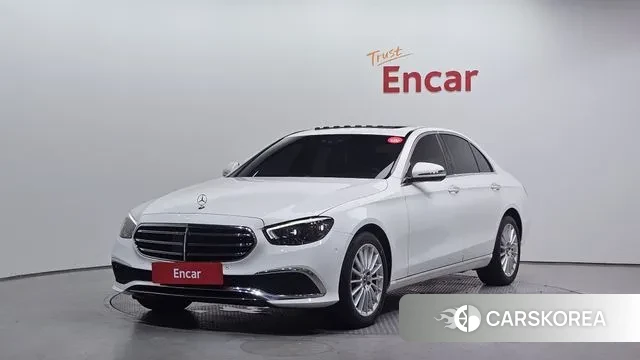 Mercedes-Benz E-Class W213 2020 Белый из Кореи