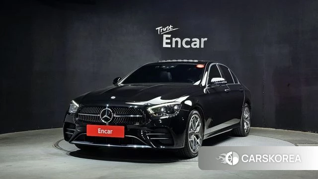 Mercedes-Benz E-Class W213 2022 Черный из Кореи