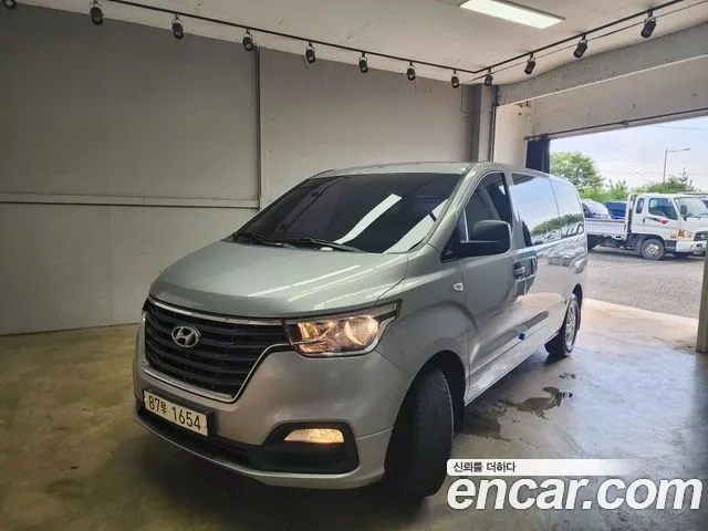 Hyundai The New Grand Starex 2019 Серебристо-серый из Кореи