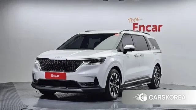 Kia Carnival 4th generation 2023 Белый из Кореи