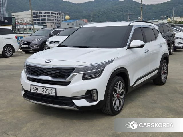 Kia Seltos 2019 Белый из Кореи