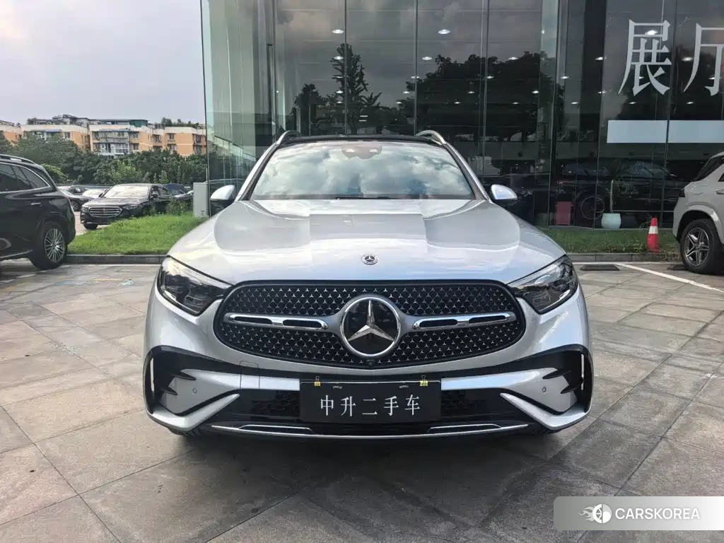 Mercedes-Benz GLC 2026 Silver/gray из Китая