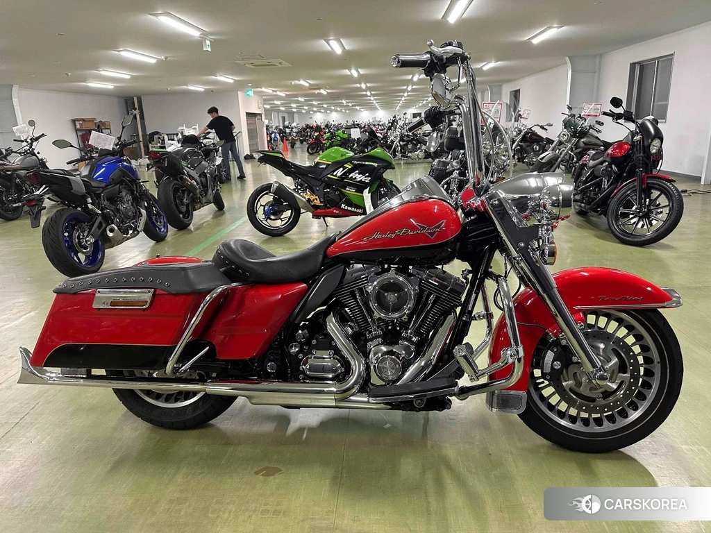 Проданный Harley-Davidson Road King FLHR1740 2010 из Японии