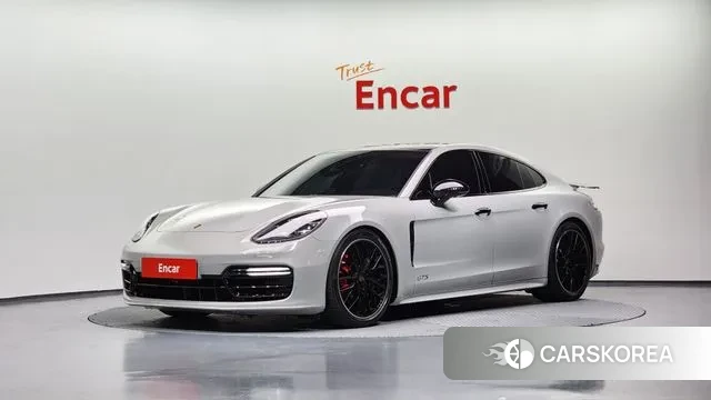 Porsche Panamera (971) 2020 Серебряный из Кореи
