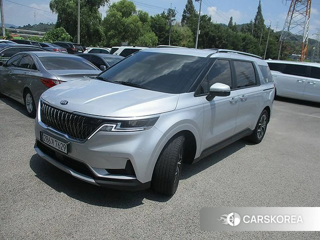 Kia Carnival 4th generation 2021 Серебряный из Кореи