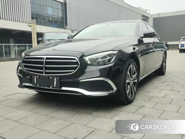 Mercedes-Benz E-class PHEV 2023 Черный из Китая