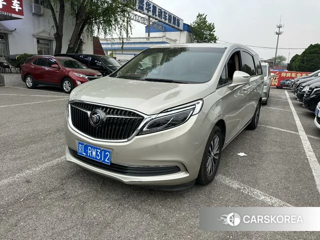 Buick GL8 2018 Шампань из Китая