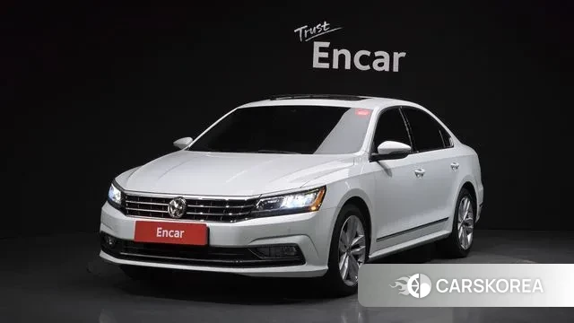 Volkswagen The New Passat 2018 Белый из Кореи