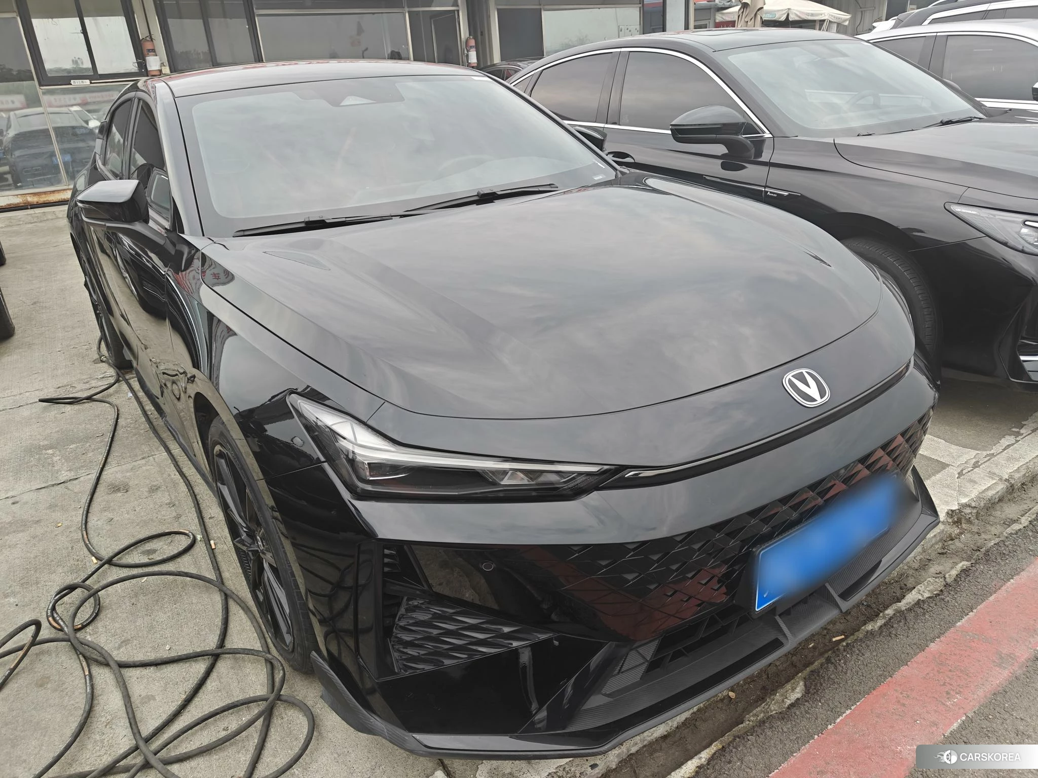 Chang'an UNI-V 2024 Черный из Китая