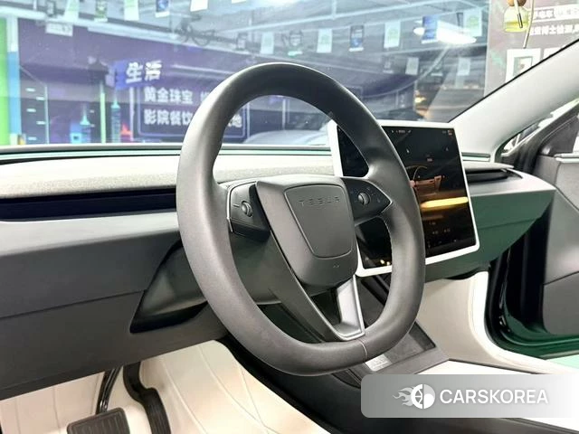 Tesla Model 3 2024 Черный из Китая