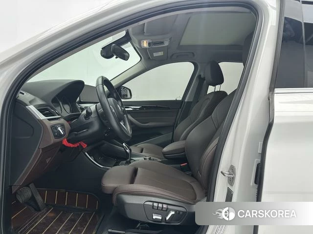 BMW X1 2021 Белый из Китая