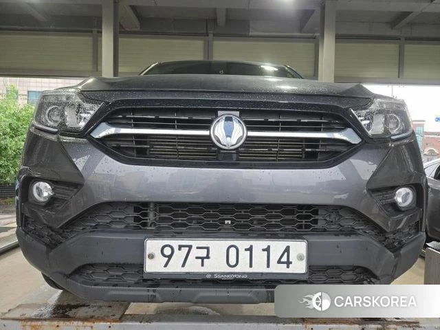 Ssangyong Rexton Sports 2018 Серый из Кореи