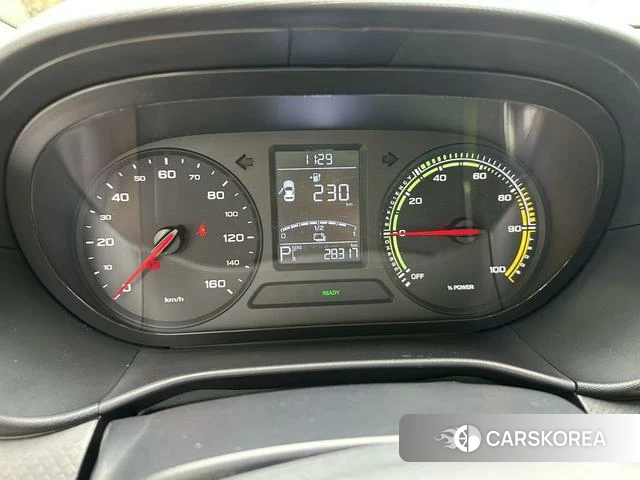 Roewe CLEVER 2021 Белый из Китая