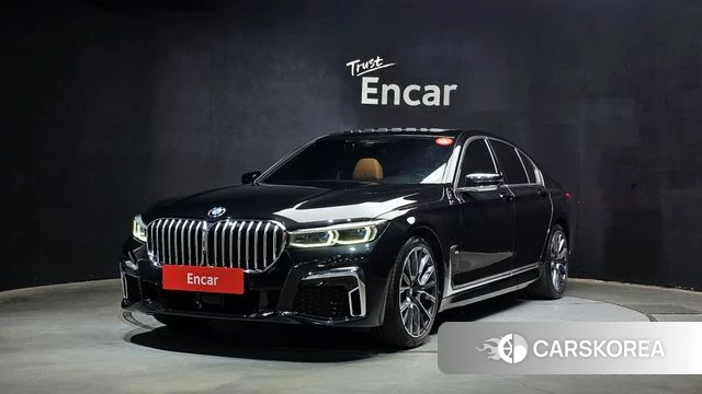 BMW 7 Series (G11) 2022 Черный из Кореи