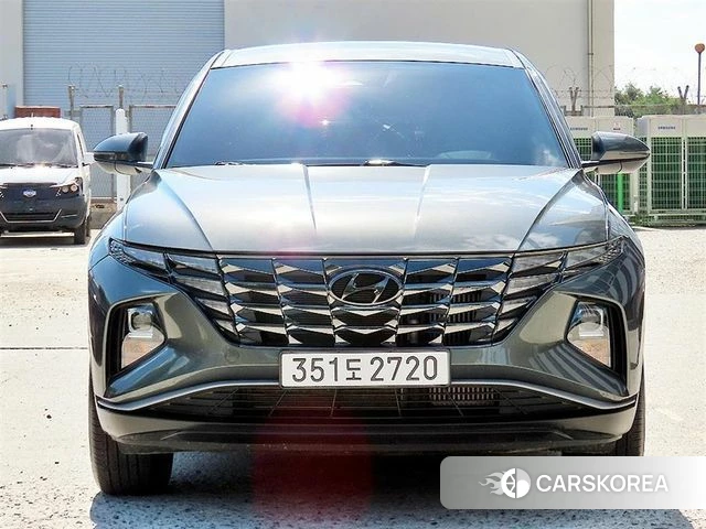 Hyundai Tucson (NX4) 2022 Серый из Кореи