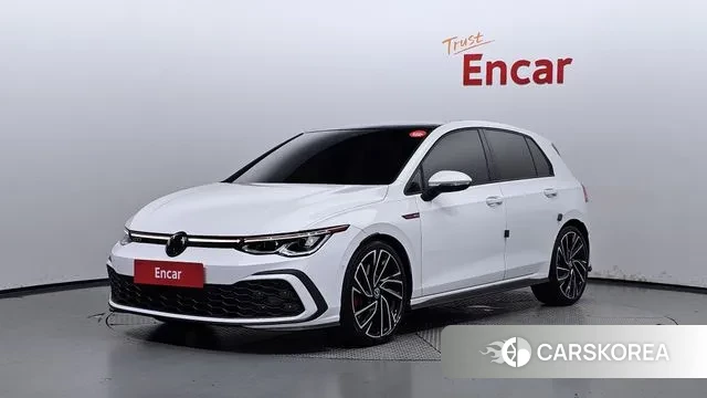 Volkswagen Golf 8th Generation 2024 Белый из Кореи