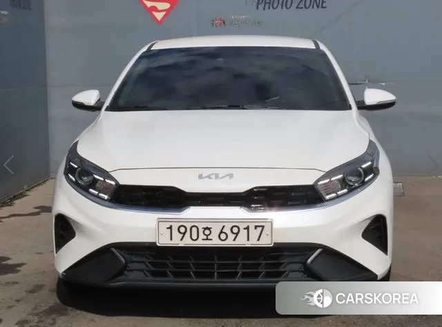 Kia The New K3 2nd generation 2022 Белый из Кореи