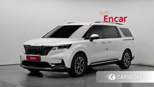 Kia Carnival 4th generation 2023 Белый из Кореи