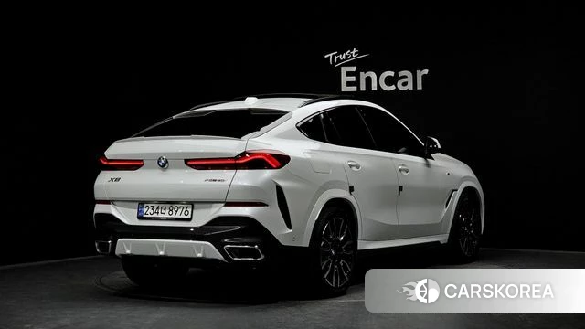 BMW X6 (G06) 2024 Белый из Кореи
