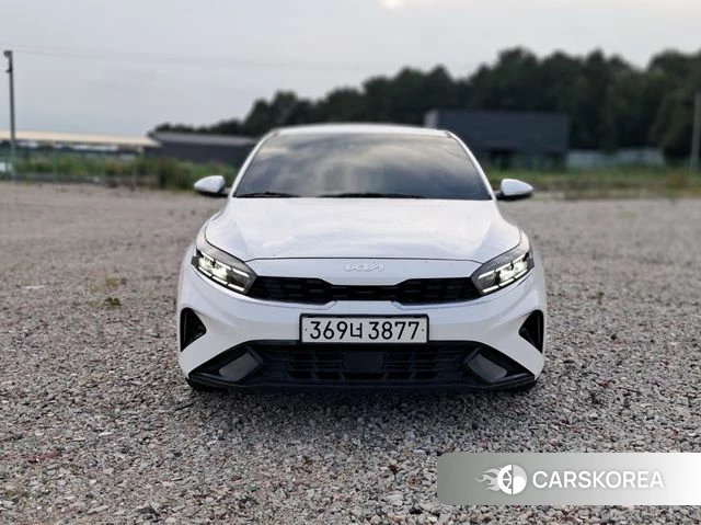 Kia The New K3 2nd generation 2023 Белый из Кореи