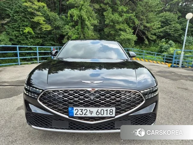Genesis G90 (RS4) 2023 Черный из Кореи
