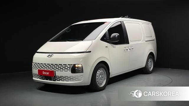 Hyundai Staria 2022 Белый из Кореи