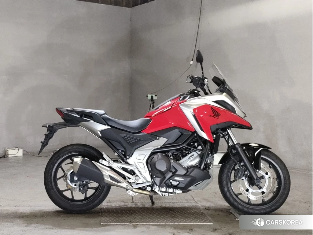 Проданный Honda NC750X DCT 2021 из Японии, фото 2