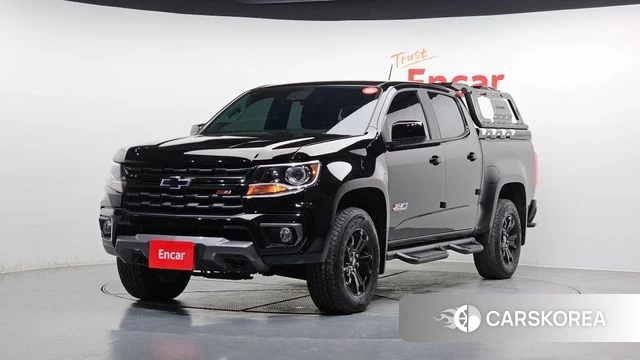 Chevrolet (GM Daewoo) Real New Colorado 2020 Черный из Кореи