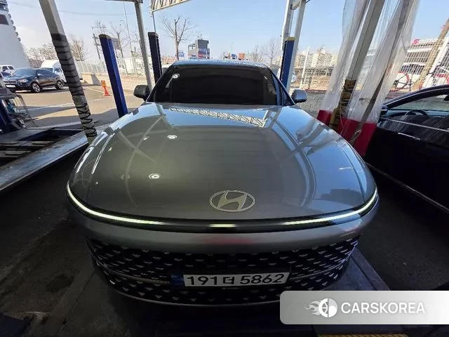 Hyundai Grandeur Hybrid (GN7) 2023 Серебряный из Кореи