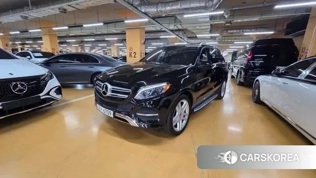 Mercedes-Benz GLE - Class W166 2018 Черный из Кореи