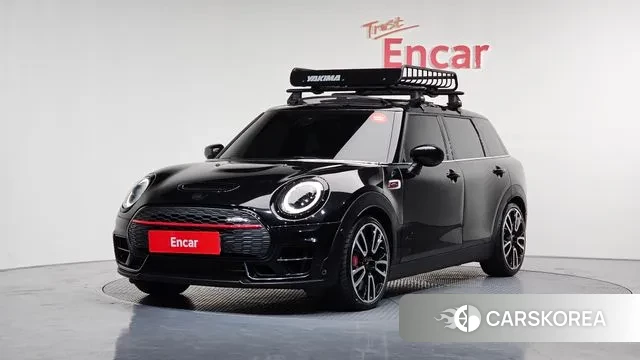 Mini Cooper S Clubman 2022 Черный из Кореи