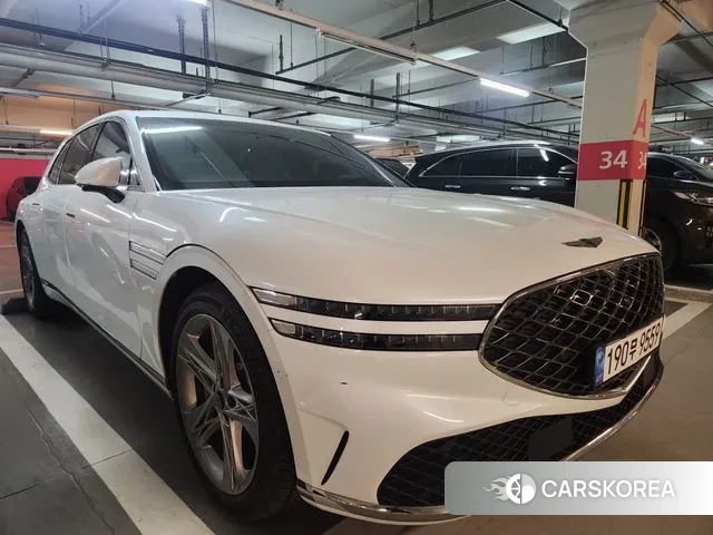 Genesis G90 (RS4) 2023 Белый из Кореи