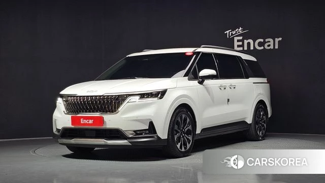 Kia Carnival 4th generation 2023 Белый из Кореи