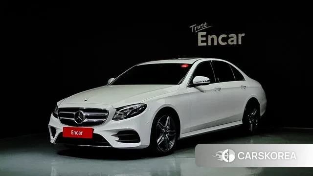 Mercedes-Benz E-Class W213 2020 Белый из Кореи