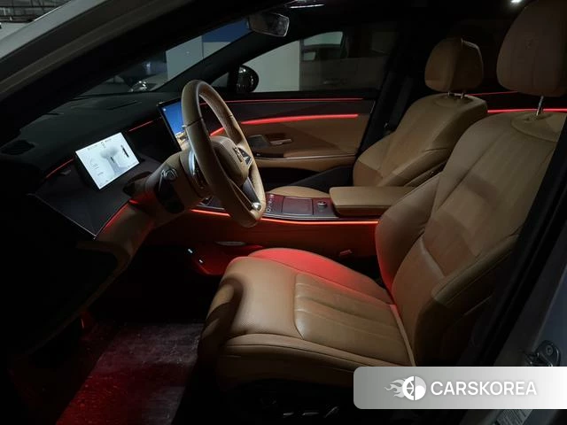 BYD Han L EV 2025 Серебристо-серый из Китая