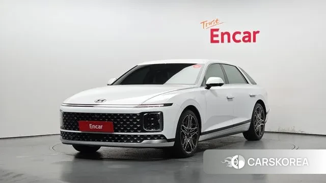 Hyundai Grandeur Hybrid (GN7) 2023 Белый из Кореи