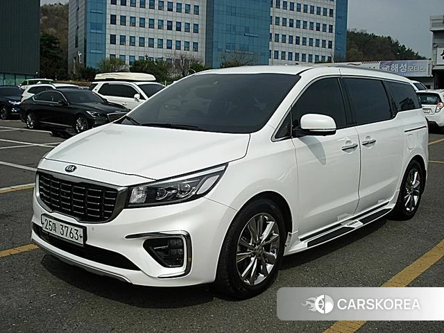 Kia The New Carnival 2019 Белый из Кореи
