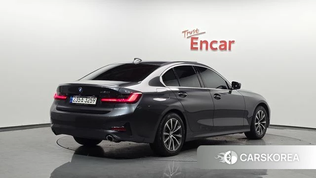 BMW 3 Series (G20) 2021 Белый из Кореи