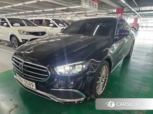 Mercedes-Benz E-Class W213 2022 Черный из Кореи